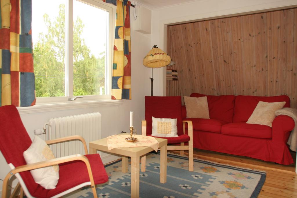Rumma Bed & Breakfast Bjoerkhyddan מראה חיצוני תמונה